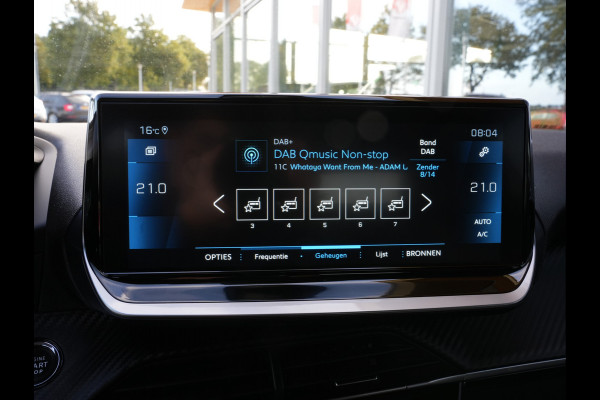 Peugeot 208 1.2 PureTech Allure Pack | Climate Control | DAB | Camera | Android/Apple Carplay Peugeot 208 1.2 PureTech Allure Pack | Climate Control | DAB | Camera | Android/Apple Carplay