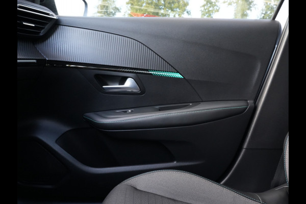 Peugeot 208 1.2 PureTech Allure Pack | Climate Control | DAB | Camera | Android/Apple Carplay Peugeot 208 1.2 PureTech Allure Pack | Climate Control | DAB | Camera | Android/Apple Carplay