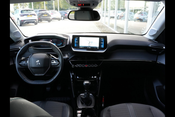 Peugeot 208 1.2 PureTech Allure Pack | Climate Control | DAB | Camera | Android/Apple Carplay Peugeot 208 1.2 PureTech Allure Pack | Climate Control | DAB | Camera | Android/Apple Carplay