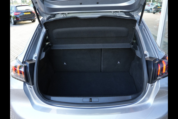 Peugeot 208 1.2 PureTech Allure Pack | Climate Control | DAB | Camera | Android/Apple Carplay Peugeot 208 1.2 PureTech Allure Pack | Climate Control | DAB | Camera | Android/Apple Carplay