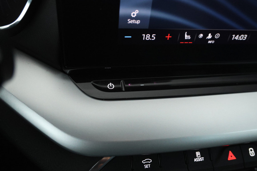 Škoda Octavia Combi 1.0 TSI Business Edition Plus Trekhaak, Digital Dash, Airco.