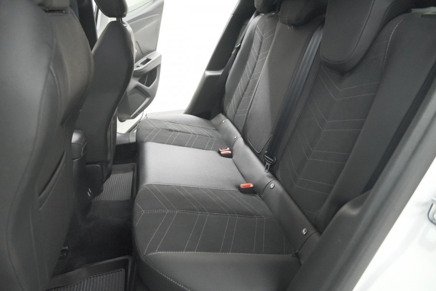 Opel Mokka Turbo 130 AT8 GS | Nieuw Model | Camera | Massagefunctie | Apple Carplay | Stoelverwarming Opel Mokka Turbo 130 AT8 GS | Nieuw Model | Camera | Massagefunctie | Apple Carplay | Stoelverwarming