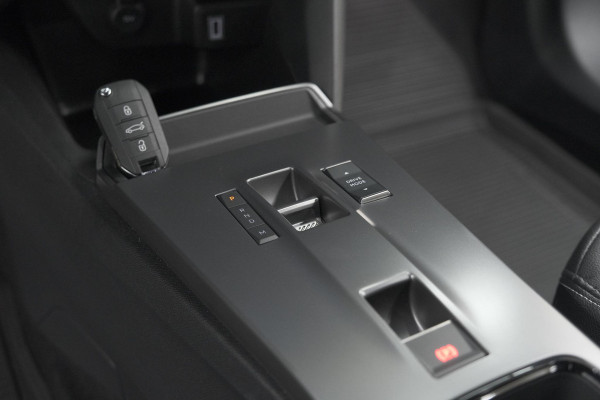 Opel Mokka Turbo 130 AT8 GS | Nieuw Model | Camera | Massagefunctie | Apple Carplay | Stoelverwarming Opel Mokka Turbo 130 AT8 GS | Nieuw Model | Camera | Massagefunctie | Apple Carplay | Stoelverwarming