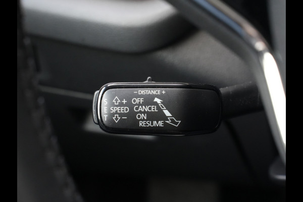 Škoda Octavia Combi 1.5 TSI First Edition | LED | Navigatie | Stoelverwarming | Android/Apple Carplay Škoda Octavia Combi 1.5 TSI First Edition | LED | Navigatie | Stoelverwarming | Android/Apple Carplay