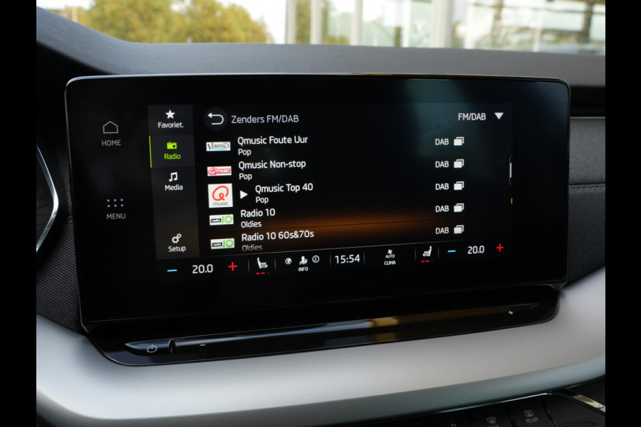 Škoda Octavia Combi 1.5 TSI First Edition | LED | Navigatie | Stoelverwarming | Android/Apple Carplay Škoda Octavia Combi 1.5 TSI First Edition | LED | Navigatie | Stoelverwarming | Android/Apple Carplay