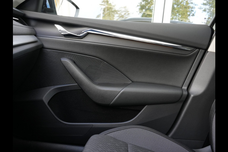 Škoda Octavia Combi 1.5 TSI First Edition | LED | Navigatie | Stoelverwarming | Android/Apple Carplay Škoda Octavia Combi 1.5 TSI First Edition | LED | Navigatie | Stoelverwarming | Android/Apple Carplay