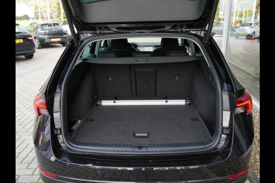 Škoda Octavia Combi 1.5 TSI First Edition | LED | Navigatie | Stoelverwarming | Android/Apple Carplay Škoda Octavia Combi 1.5 TSI First Edition | LED | Navigatie | Stoelverwarming | Android/Apple Carplay