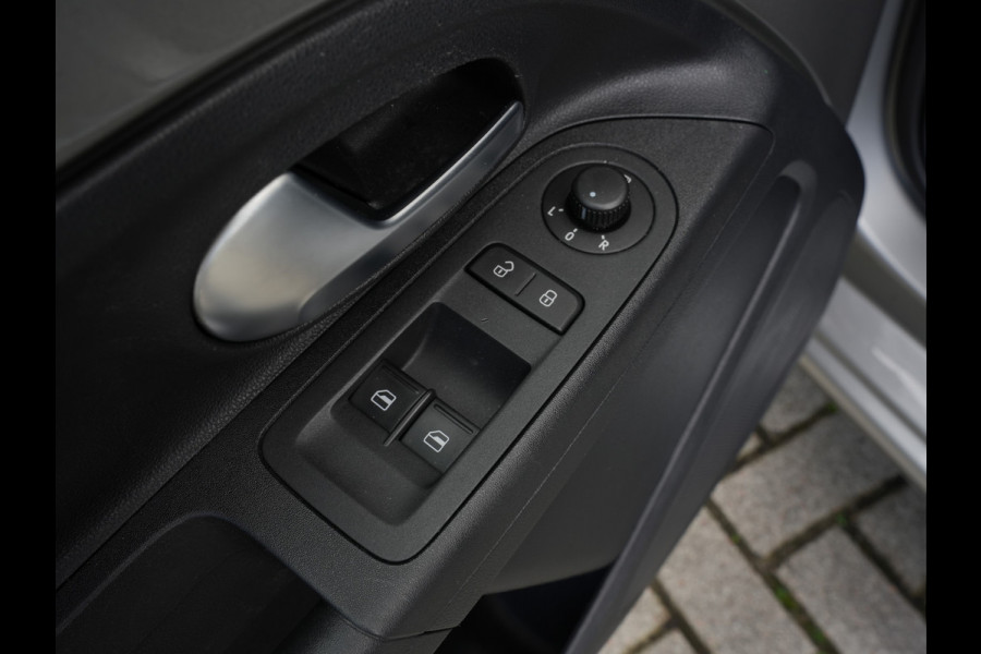 Volkswagen up! 1.0 BMT move up! | Airco | DAB | Bluetooth