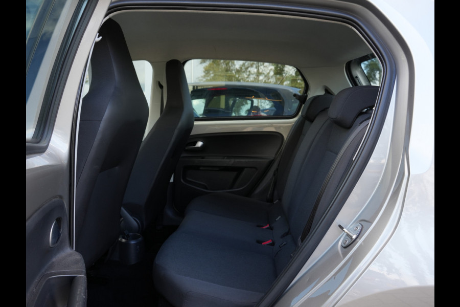 Volkswagen up! 1.0 BMT move up! | Airco | DAB | Bluetooth