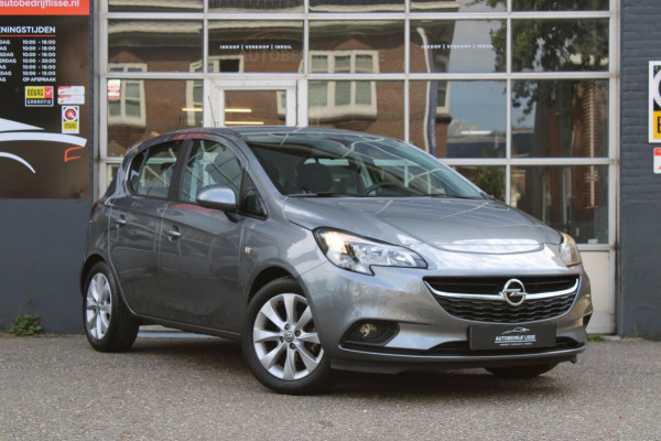 Opel Corsa 1.4 Favourite Airco Navi PDC Apple Carplay Nap Opel Corsa 1.4 Favourite Airco Navi PDC Apple Carplay Nap