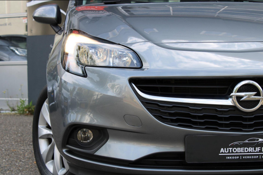 Opel Corsa 1.4 Favourite Airco Navi PDC Apple Carplay Nap Opel Corsa 1.4 Favourite Airco Navi PDC Apple Carplay Nap