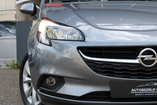 Opel Corsa 1.4 Favourite Airco Navi PDC Apple Carplay Nap Opel Corsa 1.4 Favourite Airco Navi PDC Apple Carplay Nap