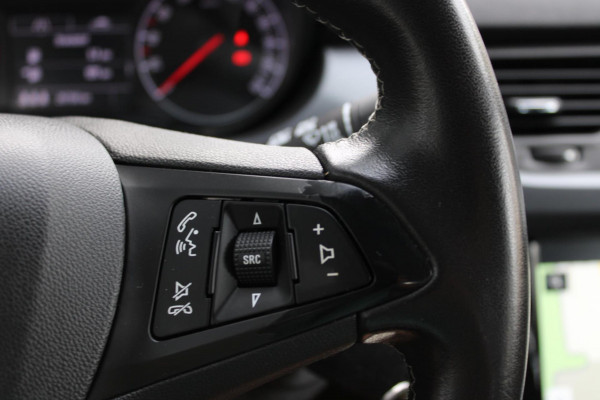 Opel Corsa 1.4 Favourite Airco Navi PDC Apple Carplay Nap Opel Corsa 1.4 Favourite Airco Navi PDC Apple Carplay Nap