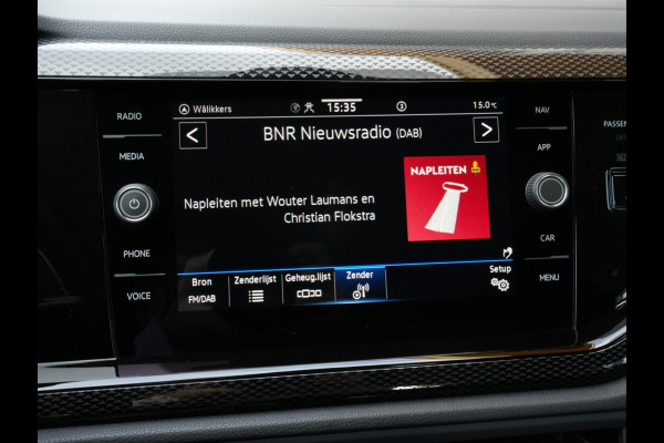 Volkswagen Taigo 1.0 TSI Life Business | Navigatie | Adaptive Cruise | Climate Control | Stoelverwarming