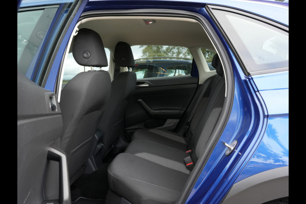 Volkswagen Taigo 1.0 TSI Life Business | Navigatie | Adaptive Cruise | Climate Control | Stoelverwarming