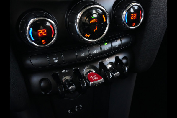MINI Mini 1.5 Automaat Cooper Business | Navigatie | Climate Control | Regen+Licht Sensor MINI Mini 1.5 Automaat Cooper Business | Navigatie | Climate Control | Regen+Licht Sensor