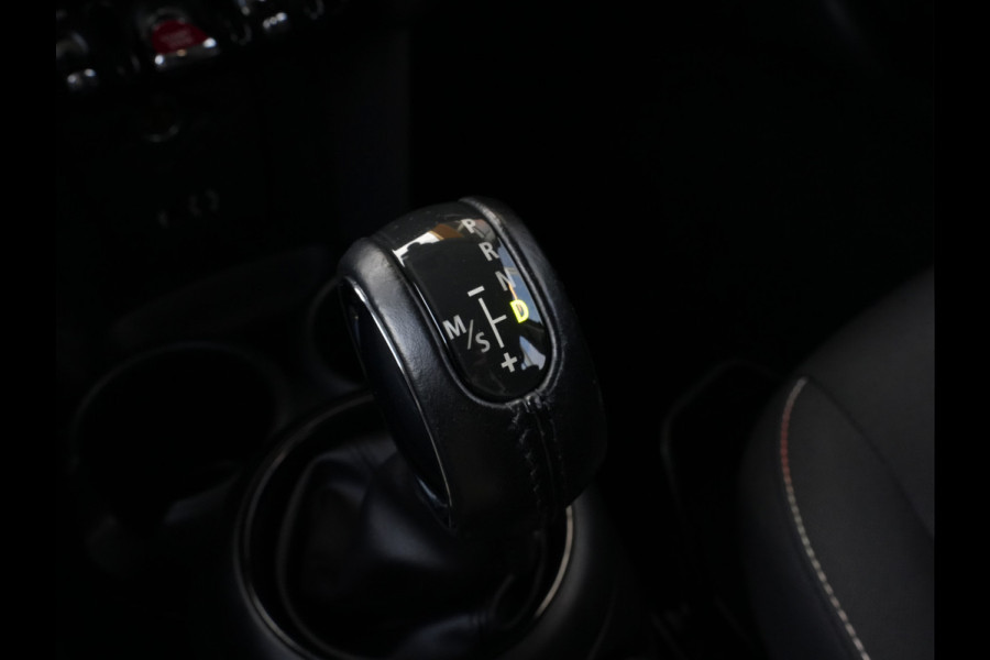 MINI Mini 1.5 Automaat Cooper Business | Navigatie | Climate Control | Regen+Licht Sensor MINI Mini 1.5 Automaat Cooper Business | Navigatie | Climate Control | Regen+Licht Sensor