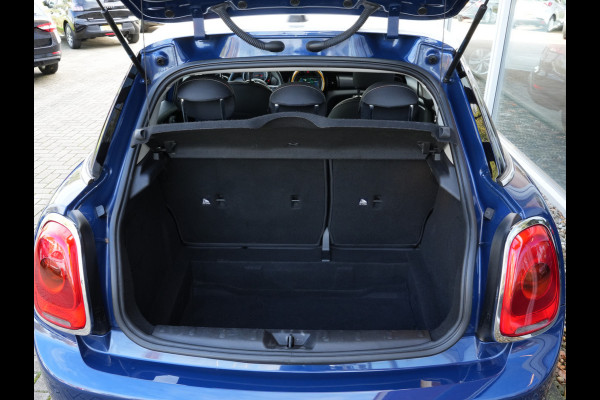 MINI Mini 1.5 Automaat Cooper Business | Navigatie | Climate Control | Regen+Licht Sensor MINI Mini 1.5 Automaat Cooper Business | Navigatie | Climate Control | Regen+Licht Sensor