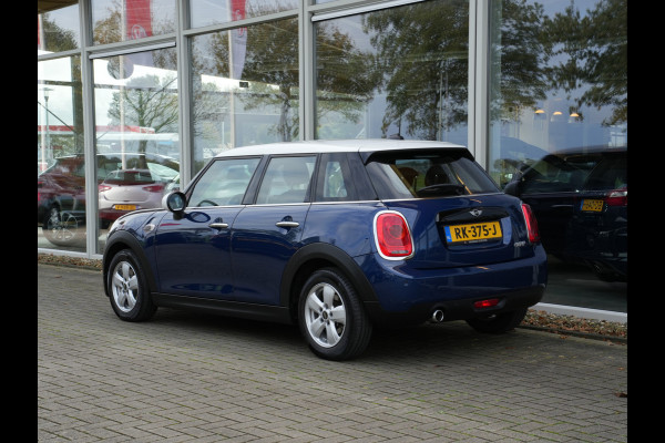 MINI Mini 1.5 Automaat Cooper Business | Navigatie | Climate Control | Regen+Licht Sensor MINI Mini 1.5 Automaat Cooper Business | Navigatie | Climate Control | Regen+Licht Sensor