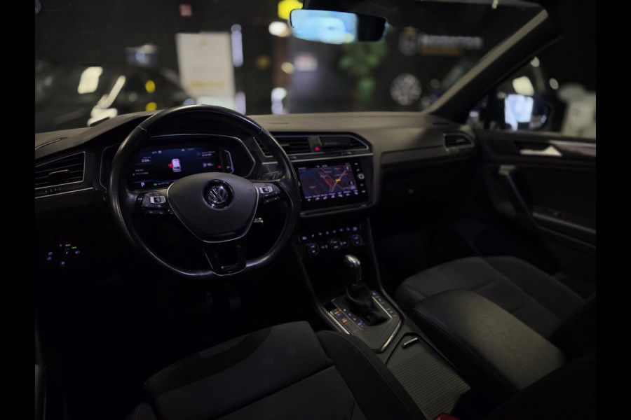Volkswagen Tiguan 1.5 TSI ACT R-LINE|PANO|VIRT-COCKP.|ACC