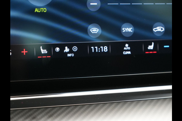 Škoda Octavia Combi 1.4 TSI RS iV Business Plug In Hybrid 245pk Dealer O.H PHEV | Adaptive Cruise | Camera | Sportstoelen Verwarmd | Apple Carplay | Navigatie | Crystal LED | Blis | Keyless | Stuur Verwarmd | Virtual | DAB | Škoda Octavia Combi 1.4 TSI RS iV Business Plug In Hybrid 245pk Dealer O.H PHEV | Adaptive Cruise | Camera | Sportstoelen Verwarmd | Apple Carplay | Navigatie | Crystal LED | Blis | Keyless | Stuur Verwarmd | Virtual | DAB |