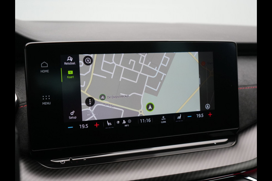 Škoda Octavia Combi 1.4 TSI RS iV Business Plug In Hybrid 245pk Dealer O.H PHEV | Adaptive Cruise | Camera | Sportstoelen Verwarmd | Apple Carplay | Navigatie | Crystal LED | Blis | Keyless | Stuur Verwarmd | Virtual | DAB | Škoda Octavia Combi 1.4 TSI RS iV Business Plug In Hybrid 245pk Dealer O.H PHEV | Adaptive Cruise | Camera | Sportstoelen Verwarmd | Apple Carplay | Navigatie | Crystal LED | Blis | Keyless | Stuur Verwarmd | Virtual | DAB |