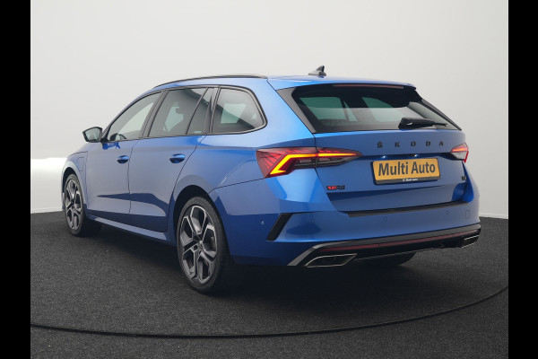 Škoda Octavia Combi 1.4 TSI RS iV Business Plug In Hybrid 245pk Dealer O.H PHEV | Adaptive Cruise | Camera | Sportstoelen Verwarmd | Apple Carplay | Navigatie | Crystal LED | Blis | Keyless | Stuur Verwarmd | Virtual | DAB | Škoda Octavia Combi 1.4 TSI RS iV Business Plug In Hybrid 245pk Dealer O.H PHEV | Adaptive Cruise | Camera | Sportstoelen Verwarmd | Apple Carplay | Navigatie | Crystal LED | Blis | Keyless | Stuur Verwarmd | Virtual | DAB |