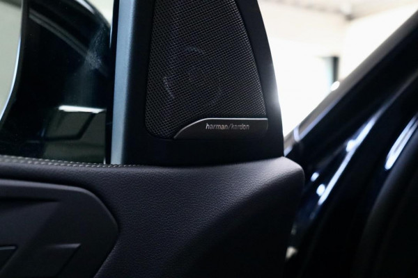 BMW X5 xDrive45e M Sport| PANO| LASER| HK| HUD| TrkHk|BTW