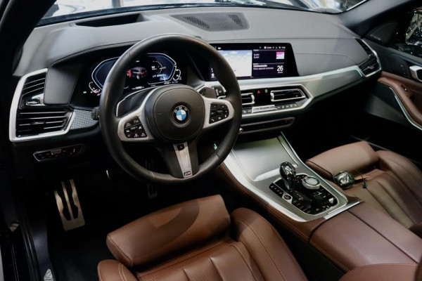 BMW X5 xDrive45e M Sport| PANO| LASER| HK| HUD| TrkHk|BTW