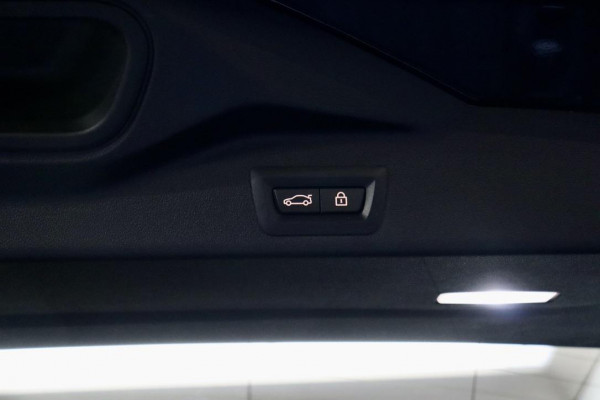BMW X5 xDrive45e M Sport| PANO| LASER| HK| HUD| TrkHk|BTW