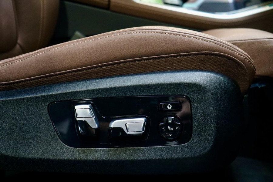 BMW X5 xDrive45e M Sport| PANO| LASER| HK| HUD| TrkHk|BTW