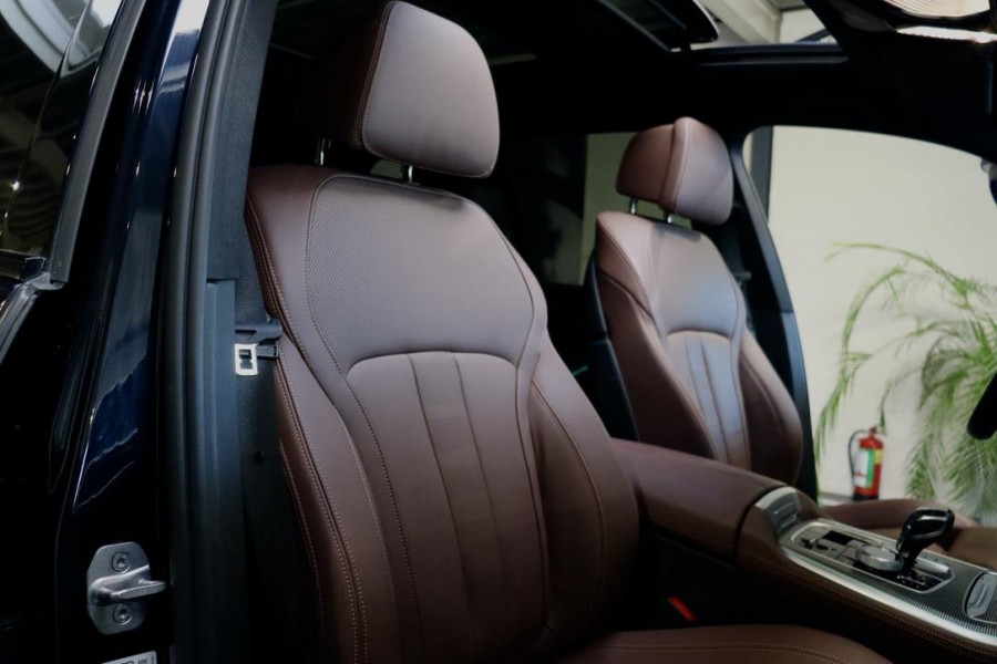 BMW X5 xDrive45e M Sport| PANO| LASER| HK| HUD| TrkHk|BTW