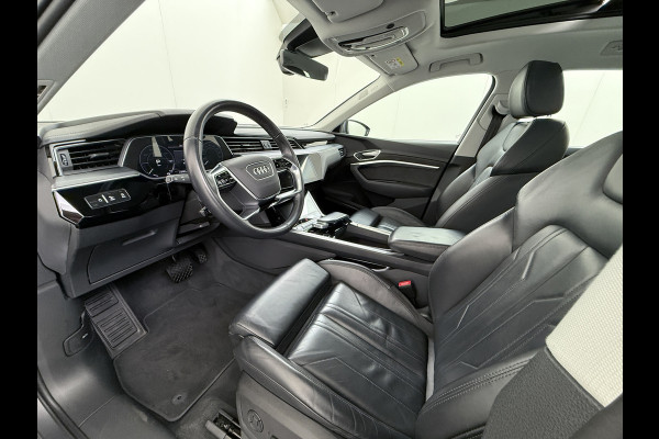 Audi e-tron 50 Quattro 313pk SOH 92% Leer Pano-dak Bang&Olufsen®-Hifi Memory Adaptieve Cruise Control Stoelverwarming DAB Elek.verst.Stoelen Led Elek.Achterklep Business Edition Plus 71kWh 1e Eigenaar Origineel Nederlandse Auto Nieuwprijs €75.963,- Audi e-tron 50 Quattro 313pk SOH 92% Leer Pano-dak Bang&Olufsen®-Hifi Memory Adaptieve Cruise Control Stoelverwarming DAB Elek.verst.Stoelen Led Elek.Achterklep Business Edition Plus 71kWh 1e Eigenaar Origineel Nederlandse Auto Nieuwprijs €75.963,-