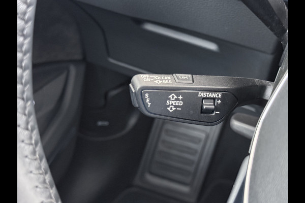 Audi e-tron 50 Quattro 313pk SOH 92% Leer Pano-dak Bang&Olufsen®-Hifi Memory Adaptieve Cruise Control Stoelverwarming DAB Elek.verst.Stoelen Led Elek.Achterklep Business Edition Plus 71kWh 1e Eigenaar Origineel Nederlandse Auto Nieuwprijs €75.963,- Audi e-tron 50 Quattro 313pk SOH 92% Leer Pano-dak Bang&Olufsen®-Hifi Memory Adaptieve Cruise Control Stoelverwarming DAB Elek.verst.Stoelen Led Elek.Achterklep Business Edition Plus 71kWh 1e Eigenaar Origineel Nederlandse Auto Nieuwprijs €75.963,-