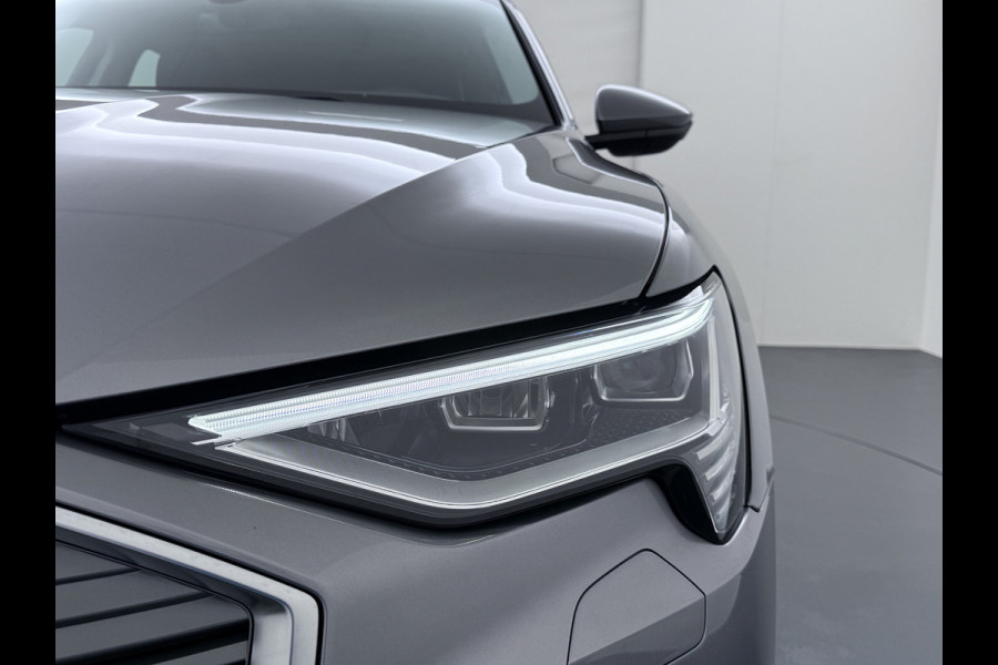 Audi e-tron 50 Quattro 313pk SOH 92% Leer Pano-dak Bang&Olufsen®-Hifi Memory Adaptieve Cruise Control Stoelverwarming DAB Elek.verst.Stoelen Led Elek.Achterklep Business Edition Plus 71kWh 1e Eigenaar Origineel Nederlandse Auto Nieuwprijs €75.963,- Audi e-tron 50 Quattro 313pk SOH 92% Leer Pano-dak Bang&Olufsen®-Hifi Memory Adaptieve Cruise Control Stoelverwarming DAB Elek.verst.Stoelen Led Elek.Achterklep Business Edition Plus 71kWh 1e Eigenaar Origineel Nederlandse Auto Nieuwprijs €75.963,-