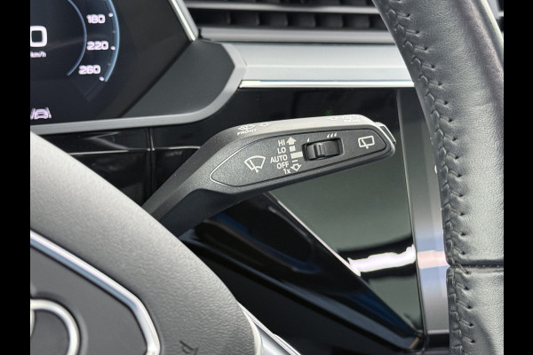 Audi e-tron 50 Quattro 313pk SOH 92% Leer Pano-dak Bang&Olufsen®-Hifi Memory Adaptieve Cruise Control Stoelverwarming DAB Elek.verst.Stoelen Led Elek.Achterklep Business Edition Plus 71kWh 1e Eigenaar Origineel Nederlandse Auto Nieuwprijs €75.963,- Audi e-tron 50 Quattro 313pk SOH 92% Leer Pano-dak Bang&Olufsen®-Hifi Memory Adaptieve Cruise Control Stoelverwarming DAB Elek.verst.Stoelen Led Elek.Achterklep Business Edition Plus 71kWh 1e Eigenaar Origineel Nederlandse Auto Nieuwprijs €75.963,-
