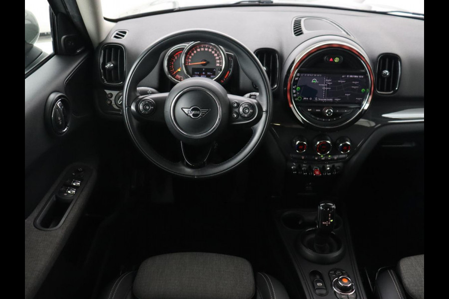 MINI Countryman 1.5 One Business Edition | Harman/Kardon | Carplay | Full LED | Keyless | Navigatie | Park Assist | Half leder | Climate control | Cruise control MINI Countryman 1.5 One Business Edition | Harman/Kardon | Carplay | Full LED | Keyless | Navigatie | Park Assist | Half leder | Climate control | Cruise control