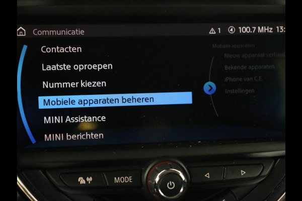 MINI Countryman 1.5 One Business Edition | Harman/Kardon | Carplay | Full LED | Keyless | Navigatie | Park Assist | Half leder | Climate control | Cruise control MINI Countryman 1.5 One Business Edition | Harman/Kardon | Carplay | Full LED | Keyless | Navigatie | Park Assist | Half leder | Climate control | Cruise control