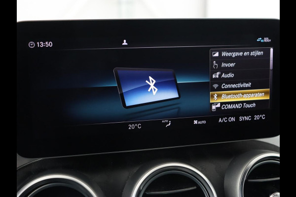 Mercedes-Benz C-Klasse 160 AMG Upgrade Edition | Trekhaak | Stoelverwarming | Night Pack | Carplay | Sfeerverlichting | Digital Cockpit | Leder/Alcantara | Navigatie | Camera | Park Assist Mercedes-Benz C-Klasse 160 AMG Upgrade Edition | Trekhaak | Stoelverwarming | Night Pack | Carplay | Sfeerverlichting | Digital Cockpit | Leder/Alcantara | Navigatie | Camera | Park Assist