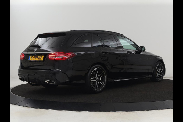 Mercedes-Benz C-Klasse 160 AMG Upgrade Edition | Trekhaak | Stoelverwarming | Night Pack | Carplay | Sfeerverlichting | Digital Cockpit | Leder/Alcantara | Navigatie | Camera | Park Assist Mercedes-Benz C-Klasse 160 AMG Upgrade Edition | Trekhaak | Stoelverwarming | Night Pack | Carplay | Sfeerverlichting | Digital Cockpit | Leder/Alcantara | Navigatie | Camera | Park Assist