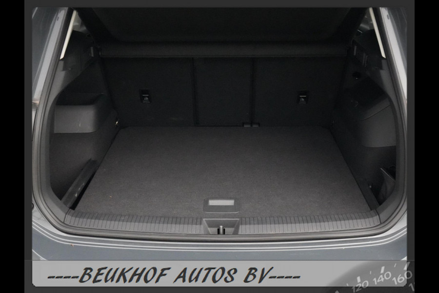 Volkswagen Tiguan Adapt Cruise Carplay Volkswagen Tiguan Adapt Cruise Carplay