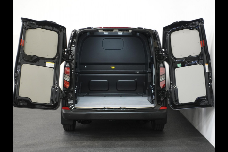 Ford Transit Custom 300 2.0 TDCI L2H1 Trend Dubbele Cabine Nieuw Model Navigatie Cruise Control Trekhaak Ford Transit Custom 300 2.0 TDCI L2H1 Trend Dubbele Cabine Nieuw Model Navigatie Cruise Control Trekhaak