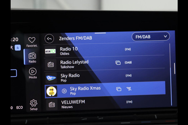 Volkswagen Golf 1.4 eHybrid Style | Massage | Carplay | Memory | Sfeerverlichting | Adaptive cruise | Navigatie | Parkeerhulp | Full LED | Climate control | PHEV | Plug In Volkswagen Golf 1.4 eHybrid Style | Massage | Carplay | Memory | Sfeerverlichting | Adaptive cruise | Navigatie | Parkeerhulp | Full LED | Climate control | PHEV | Plug In