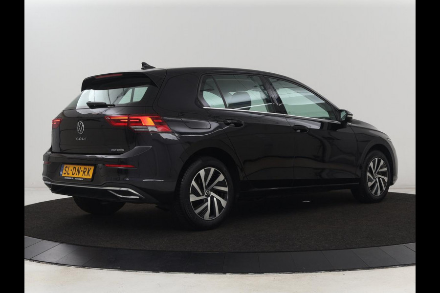 Volkswagen Golf 1.4 eHybrid Style | Massage | Carplay | Memory | Sfeerverlichting | Adaptive cruise | Navigatie | Parkeerhulp | Full LED | Climate control | PHEV | Plug In Volkswagen Golf 1.4 eHybrid Style | Massage | Carplay | Memory | Sfeerverlichting | Adaptive cruise | Navigatie | Parkeerhulp | Full LED | Climate control | PHEV | Plug In