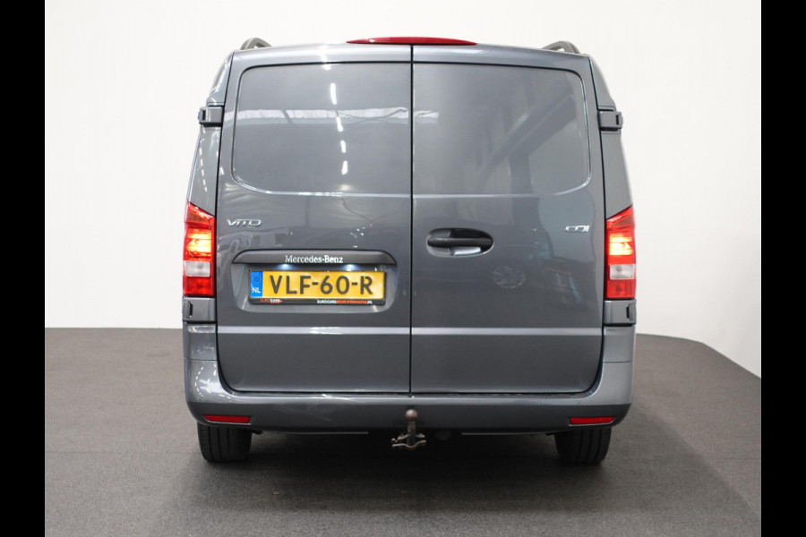 Mercedes-Benz Vito 114 CDI Automaat Dubbele Cabine 6-zits Navigatie Apple Carplay Trekhaak Cruise control  Euro6 Mercedes-Benz Vito 114 CDI Automaat Dubbele Cabine 6-zits Navigatie Apple Carplay Trekhaak Cruise control  Euro6