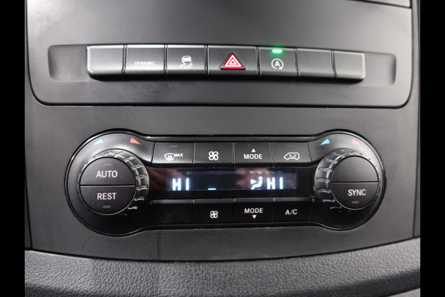 Mercedes-Benz Vito 114 CDI Automaat Dubbele Cabine 6-zits Navigatie Apple Carplay Trekhaak Cruise control  Euro6 Mercedes-Benz Vito 114 CDI Automaat Dubbele Cabine 6-zits Navigatie Apple Carplay Trekhaak Cruise control  Euro6