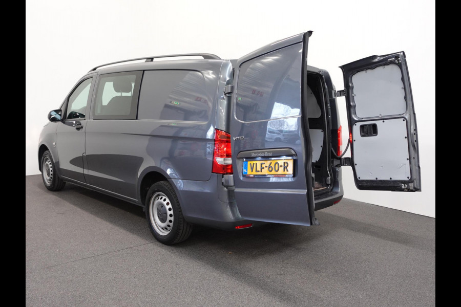 Mercedes-Benz Vito 114 CDI Automaat Dubbele Cabine 6-zits Navigatie Apple Carplay Trekhaak Cruise control  Euro6 Mercedes-Benz Vito 114 CDI Automaat Dubbele Cabine 6-zits Navigatie Apple Carplay Trekhaak Cruise control  Euro6