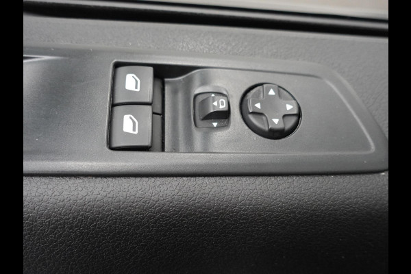 Opel Vivaro 145pk L3H1 Automaat Dubbele Cabine Edition Airco Airco Navi Trekhaak
