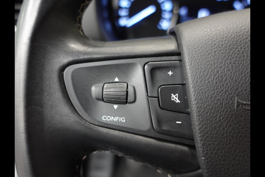 Opel Vivaro 2.0 CDTI L3H1 Dubbele Cabine Edition Airco Navigatie Trekhaak Carplay Bluetooth