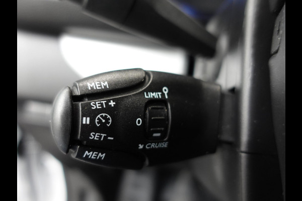 Opel Vivaro 2.0 CDTI L3H1 Dubbele Cabine Edition Airco Navigatie Trekhaak Carplay Bluetooth